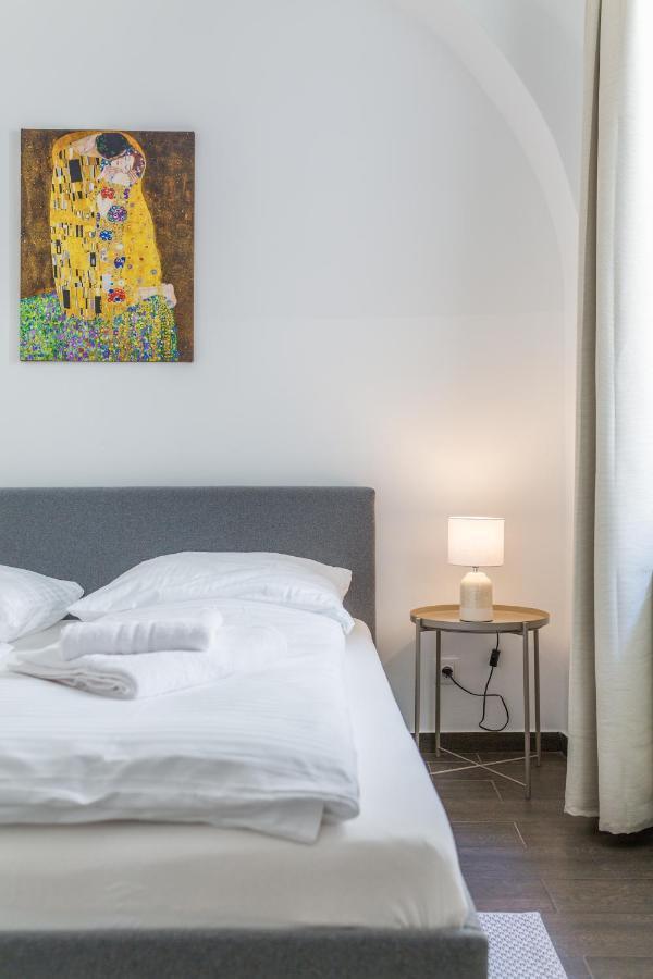 Free Parking I 458 Mbitwifi I Kingsize Bed Apartment Виена Екстериор снимка