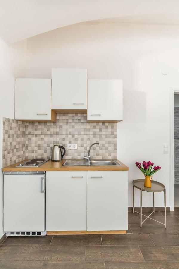 Free Parking I 458 Mbitwifi I Kingsize Bed Apartment Виена Екстериор снимка